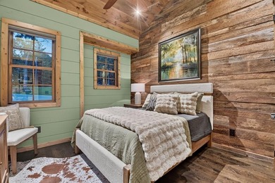 Perched along the coveted shores of Lake Blue Ridge, 66 Rome - photo 38
