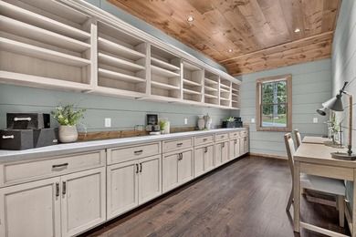 Perched along the coveted shores of Lake Blue Ridge, 66 Rome - photo 44