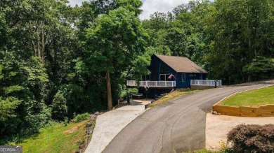 Lake Home For Sale in Hiawassee, Georgia