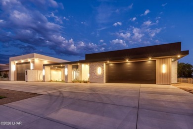 Welcome to 2480 Stroke Dr - experience modern desert luxury in - photo 6