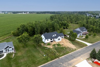 Welcome Home! Brand new 5-bedroom, 3-bath ranch on a half-acre - photo 3