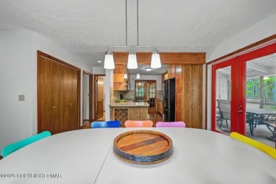 5106 Pioneer Trail, shines with impressive extended living, a - photo 8