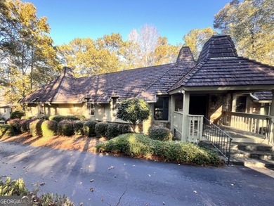 Piney Woods Lake Home For Sale in Lagrange Georgia