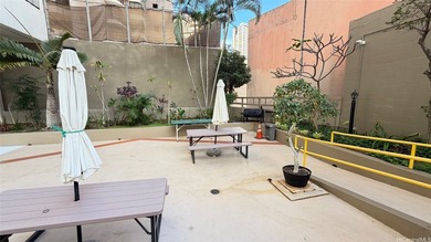Experience the best of Waikiki living in this beautifully - photo 12