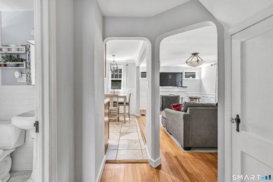 Welcome to this charming Cape in Fairfield's desirable - photo 13