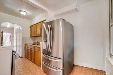 Great chance to own a semi-attached corner-lot duplex in the - photo 17