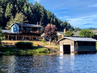 Alsea River Home For Sale in Tidewater Oregon
