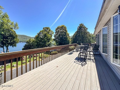 LAKE GEORGE FAMILY COMPOUND House with 11 cabins & 6 motel rooms - photo 22