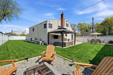 Set in the heart of West Islip, this beautifully updated - photo 31