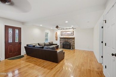 Spacious 5-bedroom, 3.5-bath home in the heart of Bolton - photo 37