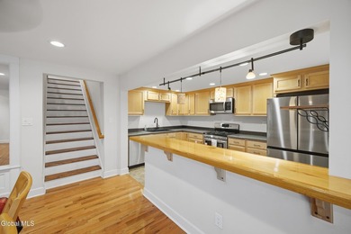 Spacious 5-bedroom, 3.5-bath home in the heart of Bolton - photo 45