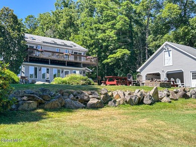 LAKE GEORGE FAMILY COMPOUND House with 11 cabins & 6 motel rooms - photo 48