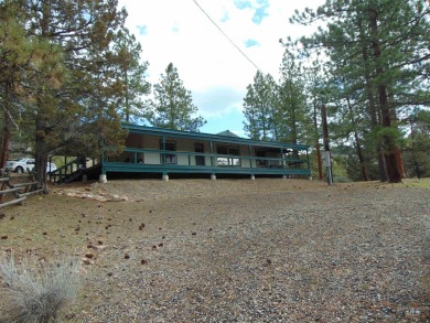 Lake Home For Sale in Unity, Oregon