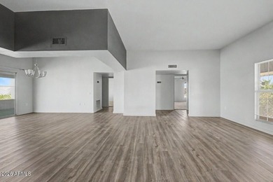 Welcome to this charming 2-bedroom, 2-bathroom single-level home - photo 6