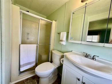 Great price improvement and you own your own land - no lot rente - photo 14