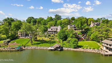 This classic 1928 Tudor Revival estate, within the Kingston Pike - photo 3