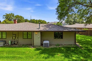 Welcome Home!!!! This one is hard to find! Let the HOA do the - photo 24