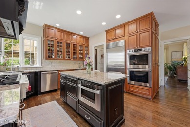 This classic 1928 Tudor Revival estate, within the Kingston Pike - photo 9