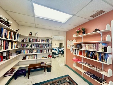 Great price improvement and you own your own land - no lot rente - photo 29