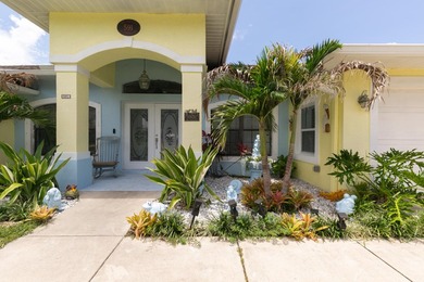 Welcome to 591 SE Chapman Avenue - a spacious, true 4 BD, 3 BA - photo 2