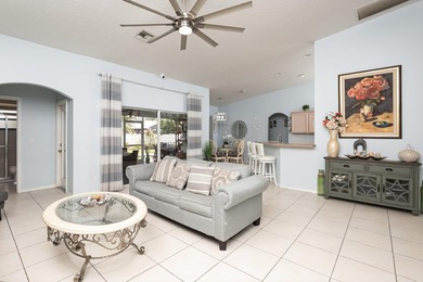 Welcome to 591 SE Chapman Avenue - a spacious, true 4 BD, 3 BA - photo 7