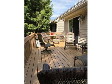 This condo is everyone's dream. Detached Ranch condo with loads - photo 4