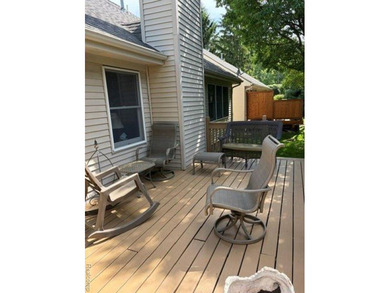 This condo is everyone's dream. Detached Ranch condo with loads - photo 5