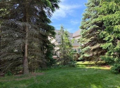 This condo is everyone's dream. Detached Ranch condo with loads - photo 6