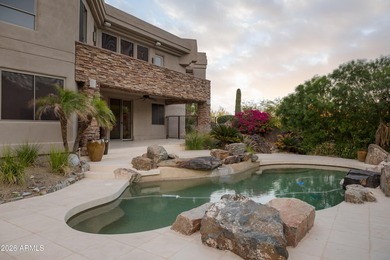 A fabulous hillside contemporary located in Tatum Canyon. This 5
