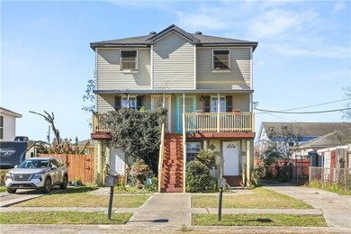 Lake Pontchartrain Townhome/Townhouse For Sale in New Orleans Louisiana