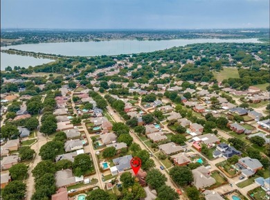 Lake Ray Hubbard Home For Sale in Rowlett Texas