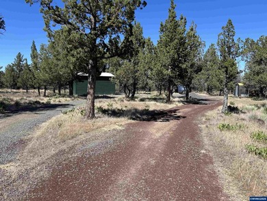Highly coveted buildable lot inside 3 Rivers gated community - photo 6