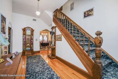 24 Ross Lane - Eltingville, Staten Island Step back in time and - photo 41