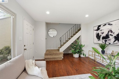 Welcome to this beautifully refreshed northwest-facing 2-bedroom - photo 3
