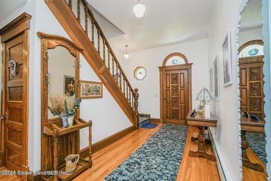 24 Ross Lane - Eltingville, Staten Island Step back in time and - photo 47