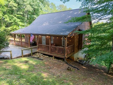 Dale Hollow Lake Home For Sale in Byrdstown Tennessee