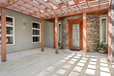 California Contemporary meets Carolina serenity! - photo 9