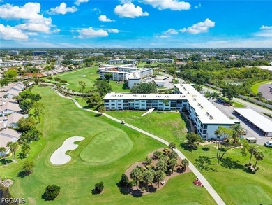 Enjoy panoramic views of the 7th green from this beautifully - photo 30