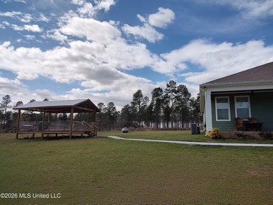 Experience a private country retreat with a winding paved - photo 2