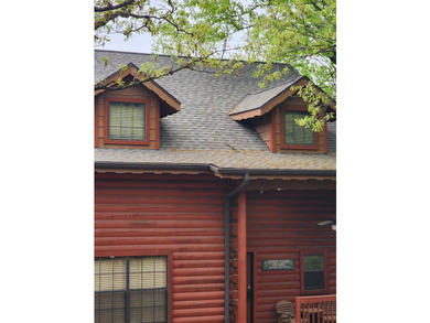 Nightly Rental cabin at its finest with a lock outdoor - photo 4