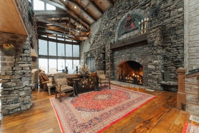 Experience unparalleled luxury at this breathtaking estate - photo 4