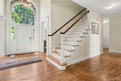 Come experience everything 5118 S Shore Drive has to offer. This - photo 6