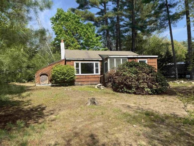Lake Home Sale Pending in Nottingham, New Hampshire