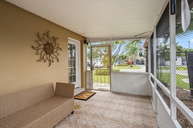 Welcome to this charming and beautifully maintained 3-bedroom - photo 18