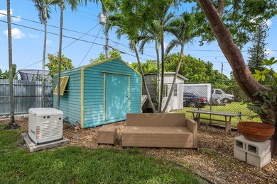 Welcome to this charming and beautifully maintained 3-bedroom - photo 21