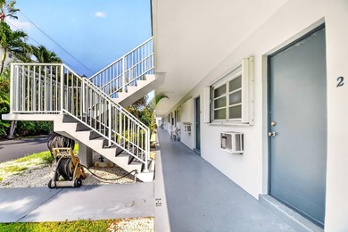 Welcome to this Rare Impeccably Maintained First Floor 2 Bedroom - photo 25