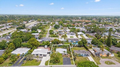 Welcome to this charming and beautifully maintained 3-bedroom - photo 28
