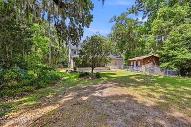 NEW LOWER PRICE! Enjoy the Palm Valley lifestyle with space - photo 44