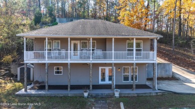 Lake Martin Home For Sale in Dadeville Alabama