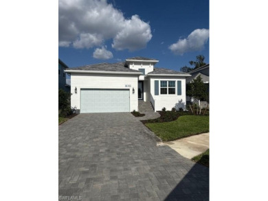 Lake Home For Sale in Fort Myers, Florida